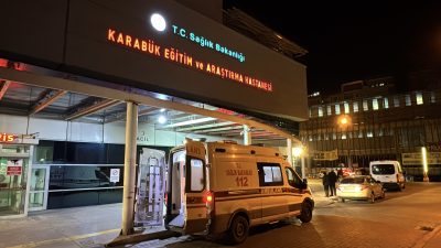 Kastamonu’nun Daday ilçesinde, kendisine saldıran köpeği tabancayla korkutmak isteyen muhtar,