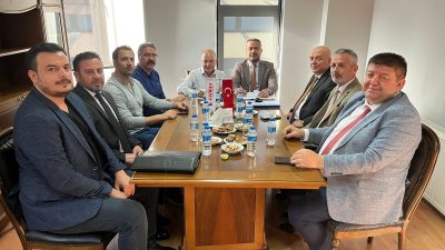 Karabük’te faaliyet gösteren Kayıkçı Demir Çelik’te, Özçelik-İş Sendikası ile işveren