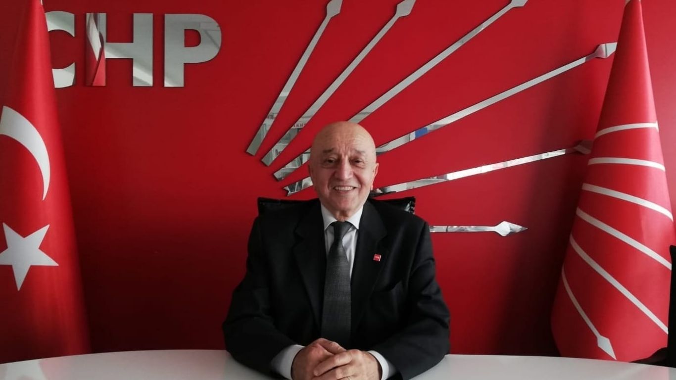 Cumhuriyet Halk Partisi Karabük İl Başkanı Vedat Yaşar 24 Kasım