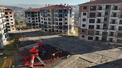Toplu Konut İdaresi Başkanlığı (TOKİ) tarafından Karabük’ün Kartaltepe Mahallesi’nde yapımı