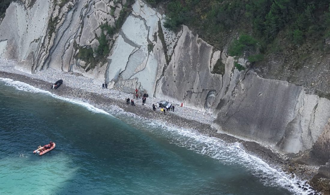 Kastamonu’nun İnebolu ilçesinde iki gündür kayıp olan imam uçurumdan düşen