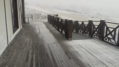 Karabük’ün en yüksek noktalarından biri olan Keltepe Kayak Merkezi, mevsimin