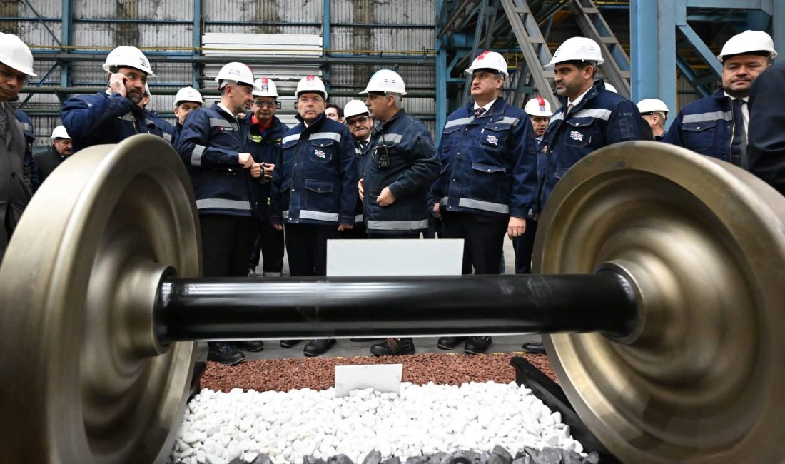 Adalet Bakanı Yılmaz Tunç, Karabük Demir ve Çelik Fabrikalarını (KARDEMİR)