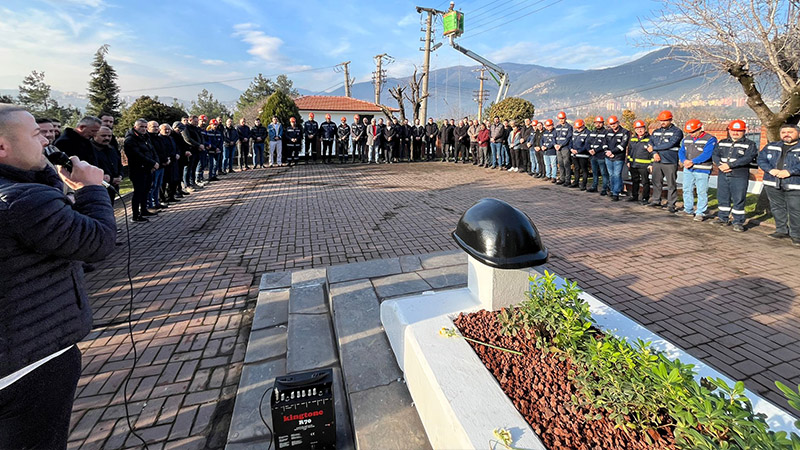 Hak-İş Genel Sekreterliği, Özçelik-İş Sendikası Genel Başkanlığı ve Kardemir Karabükspor