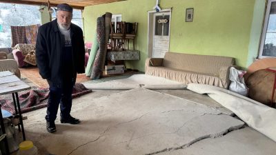 Bartın’da meydana gelen heyelan sonucu bir köydeki 15 evde çatlaklar