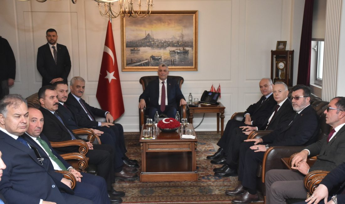 Ticaret Bakanı Ömer Bolat, “Düzce esnafı için de Halk Bankamızla,