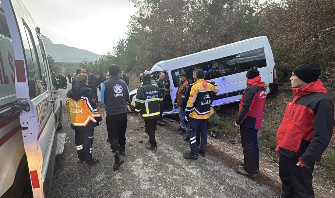 Karabük’te yabancı öğrencileri taşıyan minibüsün kontrolden çıkarak şarampole uçması sonucu