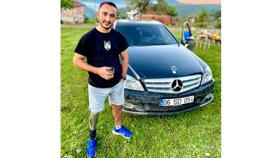 Kayseri’de terör gazisi Ferdi Çatal, gazi olduğu durakta intihar etti.