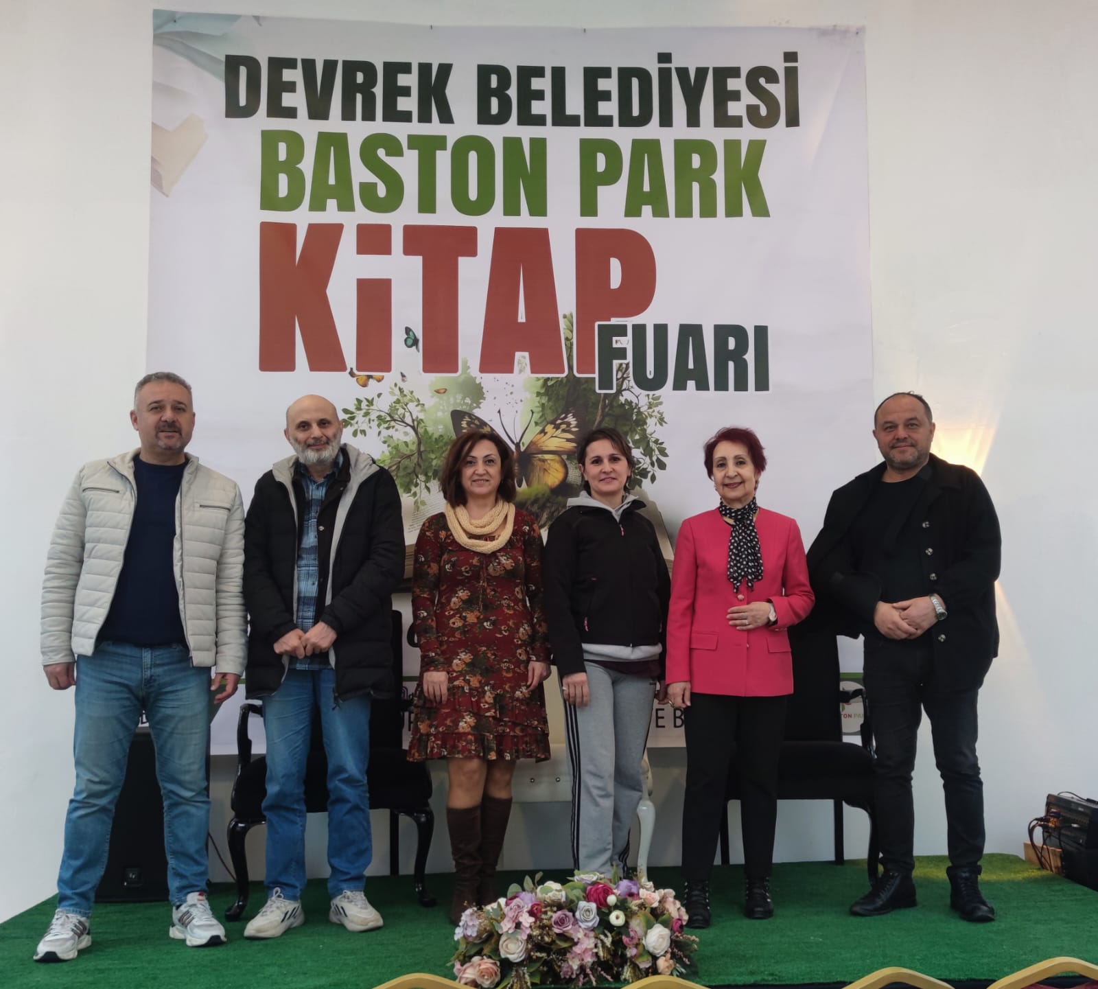 Devrek Kitap Fuarında Batı Karadeniz Edebiyat Topluluğu şair ve yazarları
