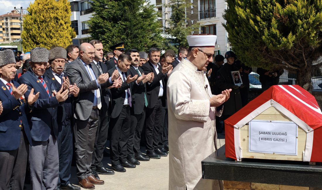 Karabük‘te 73 yaşında vefat eden Kıbrıs gazisi Şaban Uludağ’ın cenazesi
