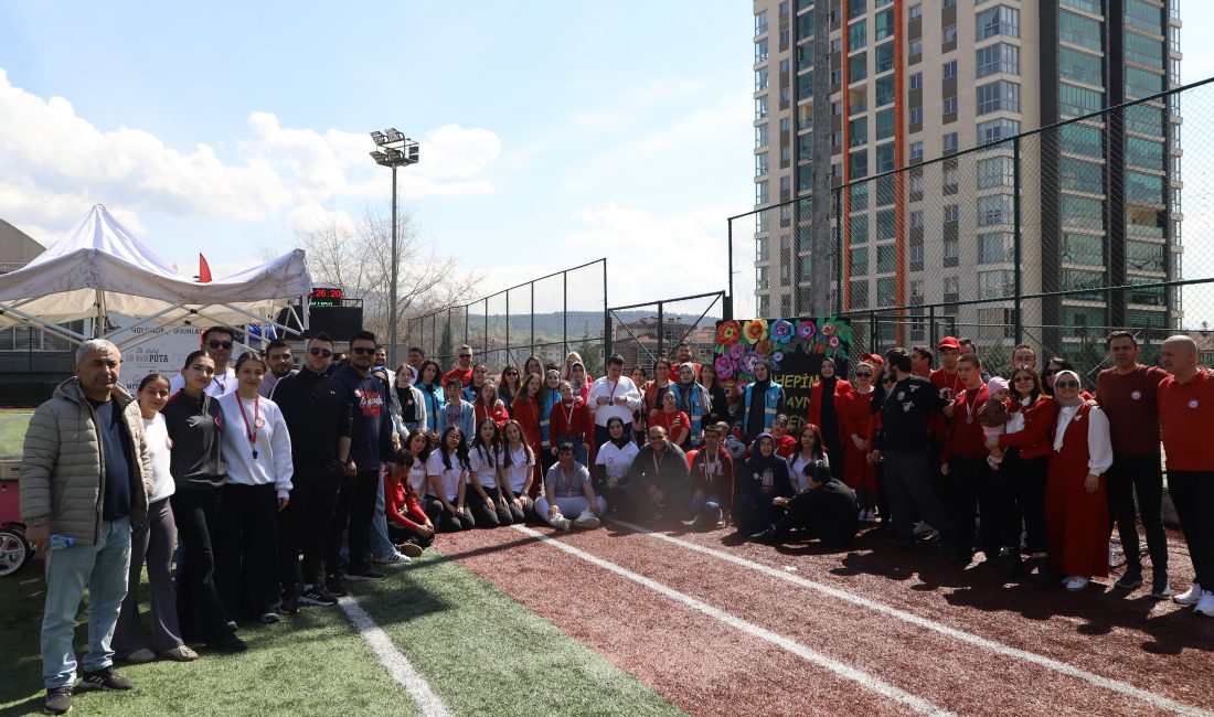 Karabük‘te 2 Nisan Dünya Otizm Farkındalık Günü dolayısıyla Onur Futbol