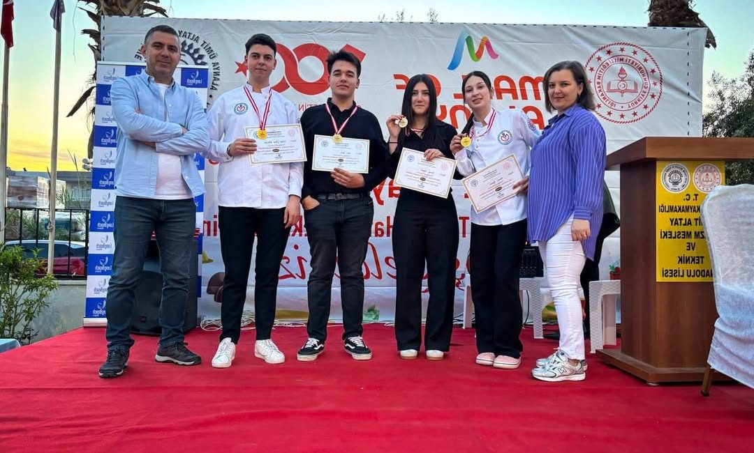 Karabük’ün Eflani ilçesinden hemşehrimiz Murat Aydemir’in kızı Damla Aydemir, bölgesindeki