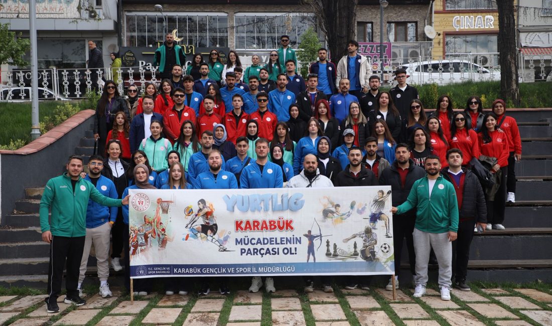 Karabük’te devam eden Yurtlig Badminton Karadeniz Grup (1) ve Grup