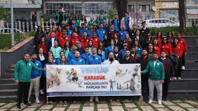 Karabük’te devam eden Yurtlig Badminton Karadeniz Grup (1) ve Grup