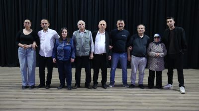 Kastamonu Görme Engelliler Derneği üyeleri, tiyatroseverlerin karşısına 5. oyunlarıyla çıkmak için