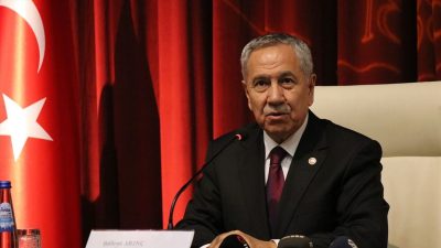 22.Dönem TBMM Başkanı Bülent Arınç, CHP hakkında verilen “mutlak butlan”
