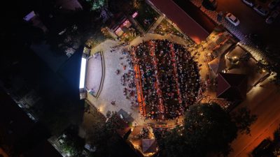 Karabük Belediyesi’nin şehre kazandırdığı açık hava sinema kültürü, TÜGVA Karabük