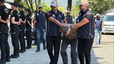 Yapılan basın açıklamasında, 15 Temmuz 2016’daki darbe girişimi sırasında Cumhurbaşkanı