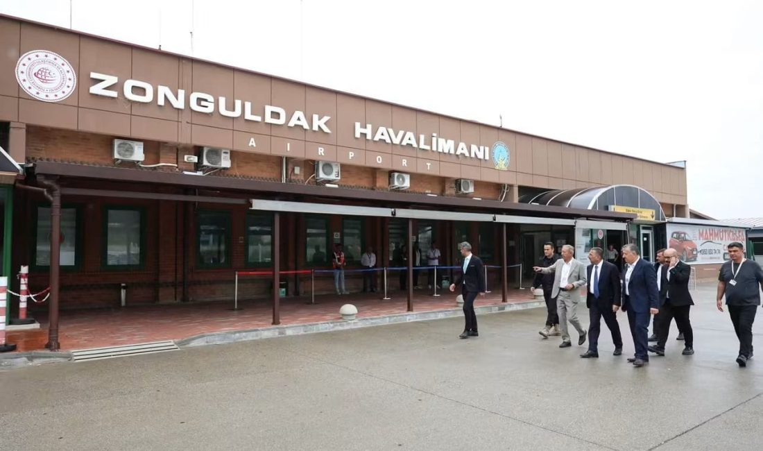Vali Hacıbektaşoğlu’ndan Zonguldak Havalimanı’nda Yerinde İnceleme Zonguldak Valisi Osman Hacıbektaşoğlu,